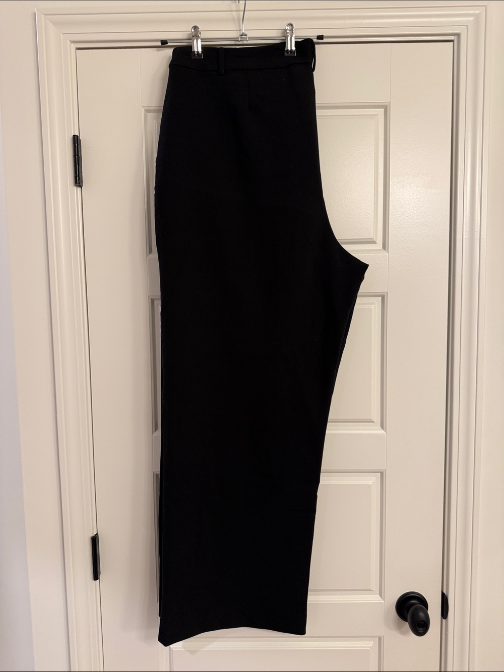 Old Navy Black Women's Straight Leg Trousers
